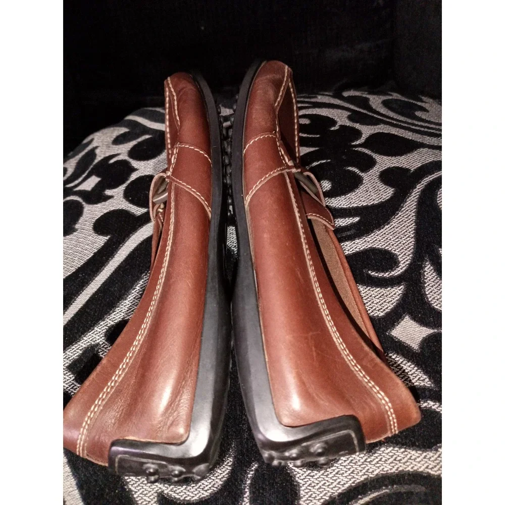 Tods Brown Leather Gommino Driving Loafers Buckle Shoes Womens Made in Italy